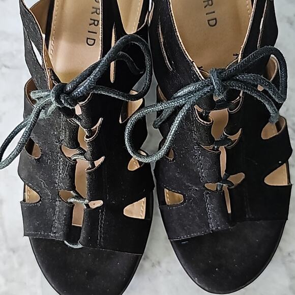 Womens Sz 7W Black Witchy Whimsigoth Goth Y2K Lace Up Block Heels - Picture 13 of 14